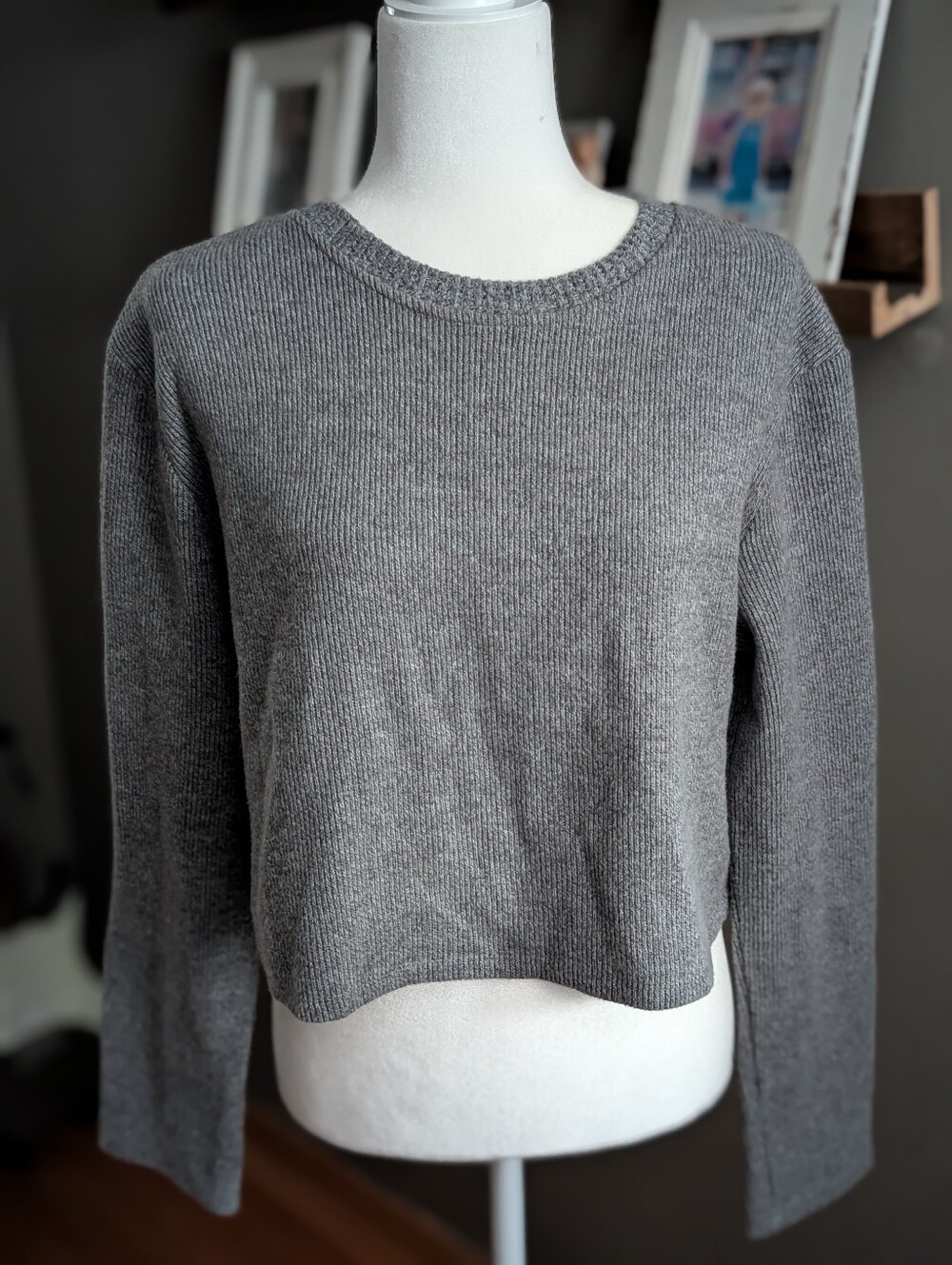 ZARA Grey Ribbed Cropped Sweater Crew Neck Knit Long Sleeve Tops Womens Medium